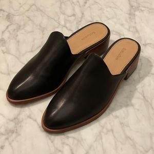 Soludos Black Leather Mules Shoes